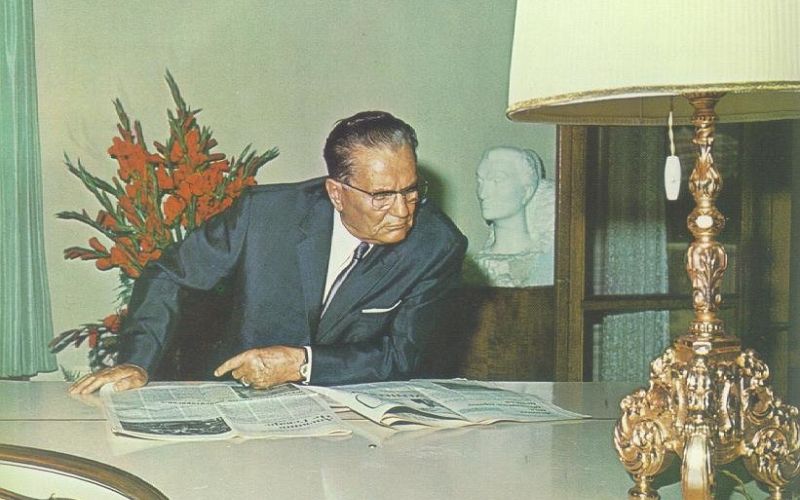 tito_casopis.jpg