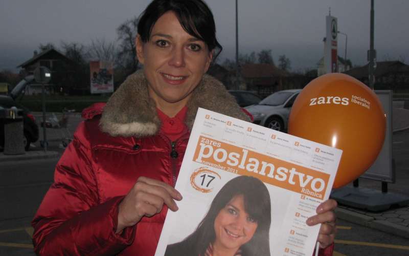 andreja_skrabec_dvokol_2011.jpg