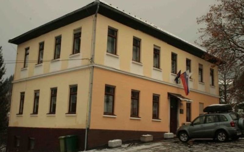 120_let_stara_sola.jpg