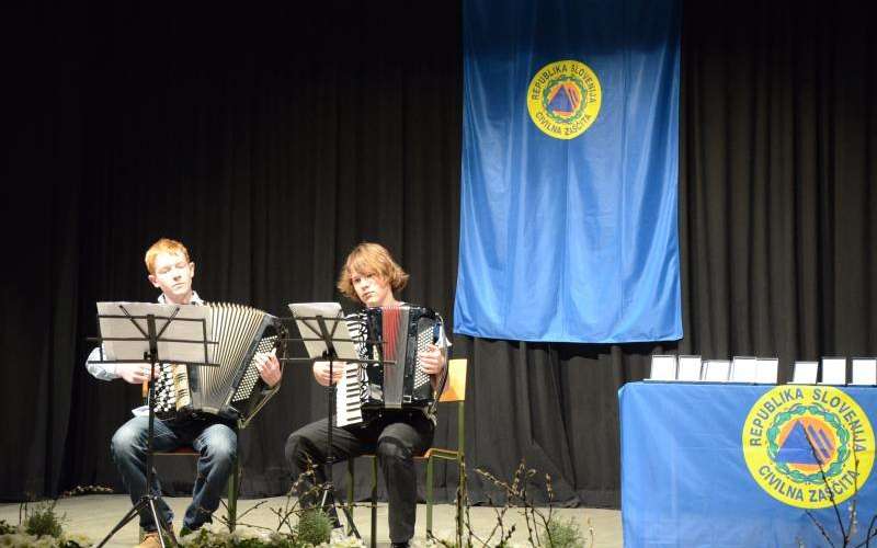 dan_civilne_zascite_in_priznanja_cz_v_posavju_001.jpg