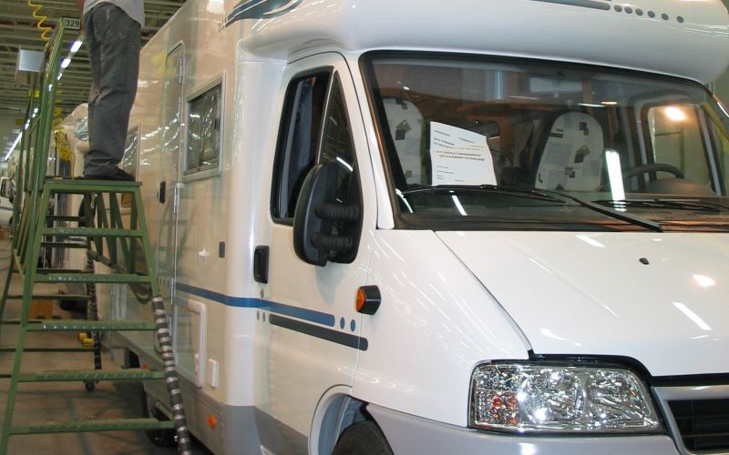 adria_mobil_avtodom.jpg