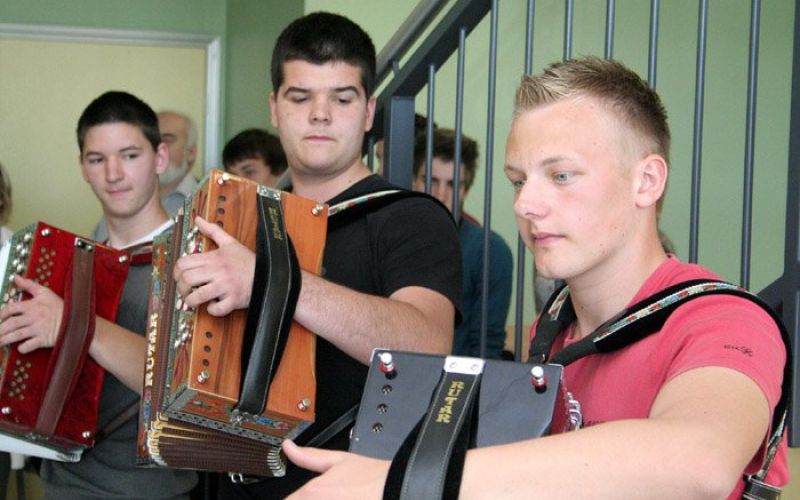 lesarska_sola_rk_01.jpg
