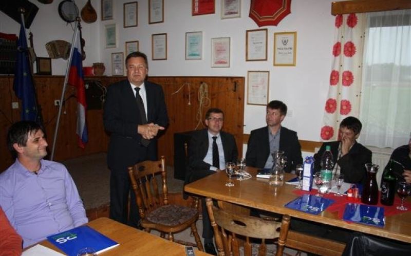 pozitivna_slovenija__1_.jpg