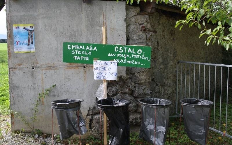 sticna001.jpg