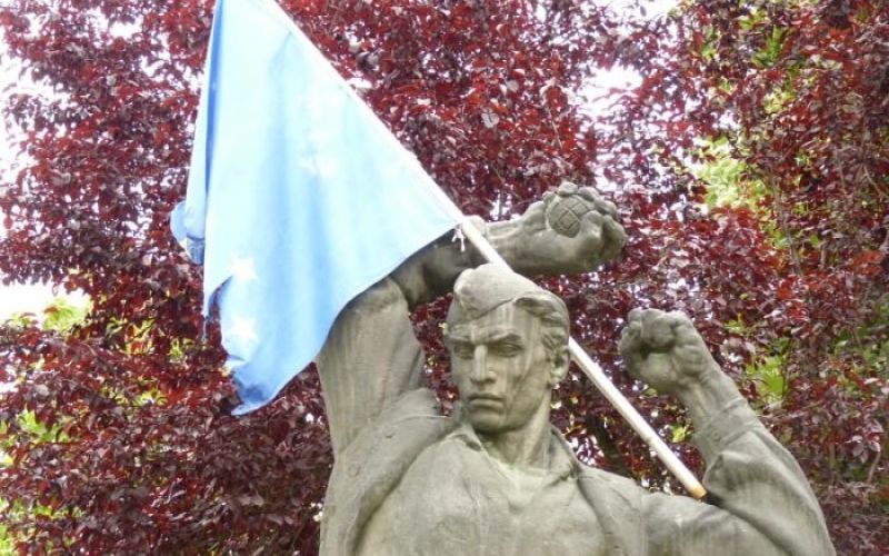 zastava.jpg
