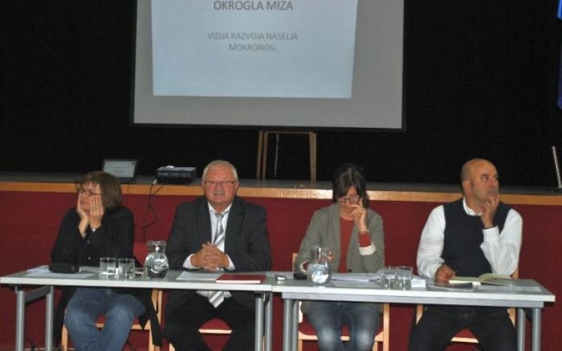 mkg___okrogla_miza_10.jpg