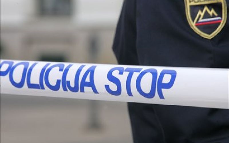 133104_172356_policija_trak.jpg