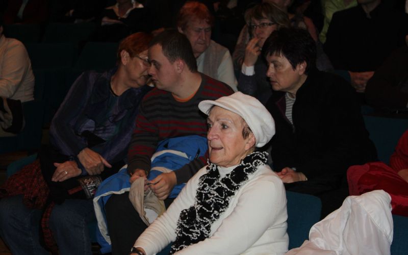 img_1101_000.jpg