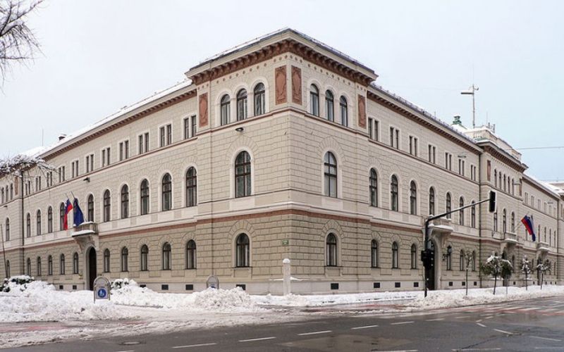 uvodna