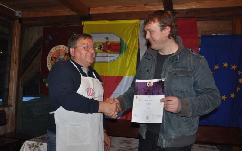 dvgr__evje6_4_13_002.jpg