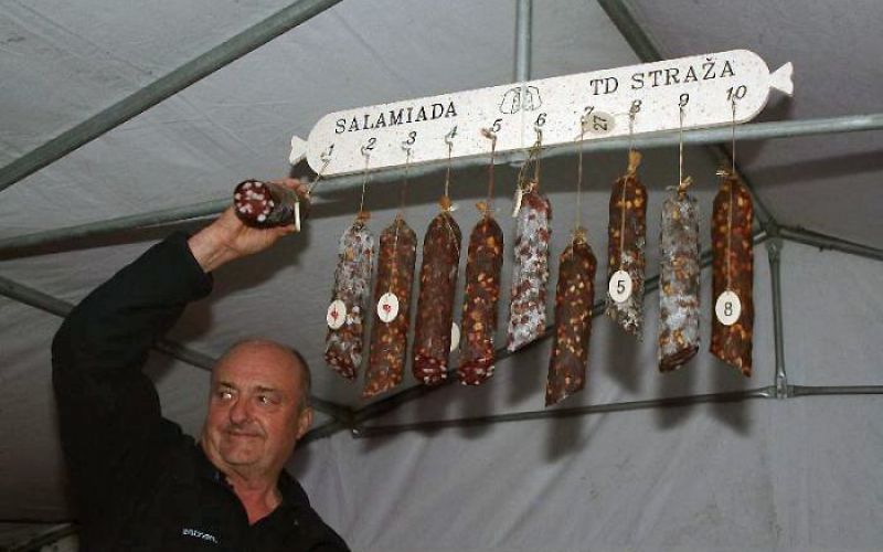 salamiada.jpg