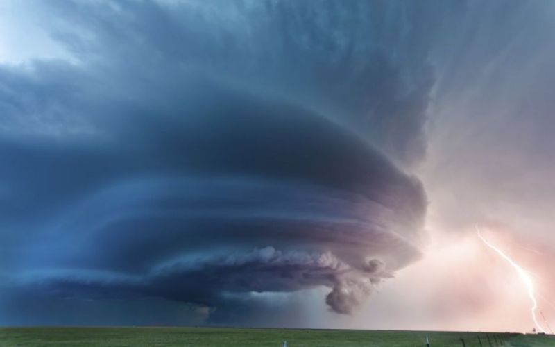 Orkan, katastrofa, tornado