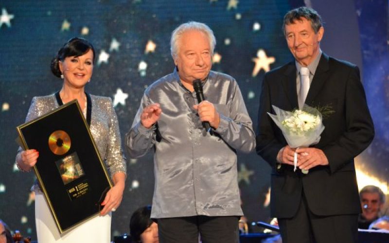 Miša Molk, Jure Robežnik, Janez Čuček