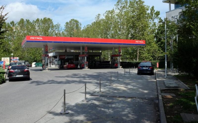 Petrol, bencinska