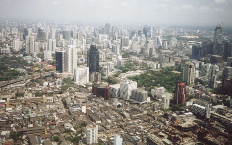 Bangkok_skyline.jpg