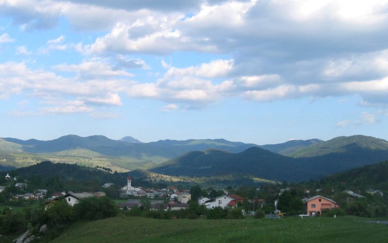 Knezak1.jpg