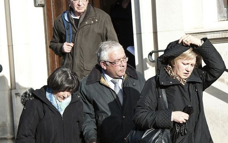 šokirana sinova.jpg