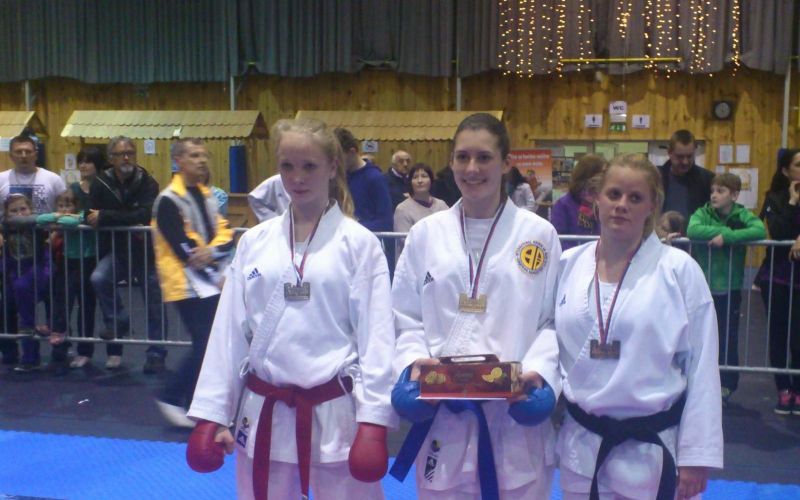 z_karate_001.jpg