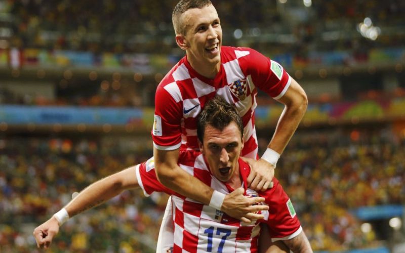 Mario Mandžukić, Ivan Perišić.jpg