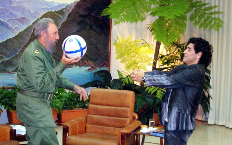 fidel castro, maradona.jpg