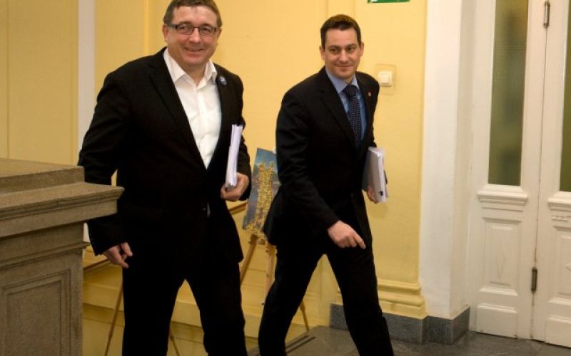 Andrej Fištravec, Marko Žula