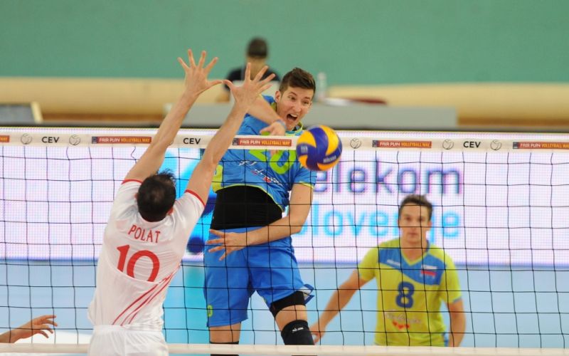 uros pavlovic odbojka nm.JPG