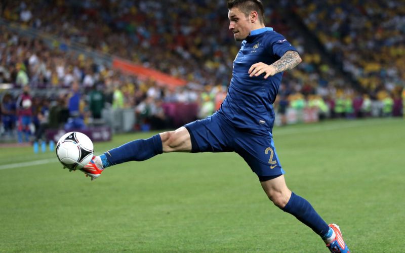 mathieu debuchy francija arsenal vszi.jpg