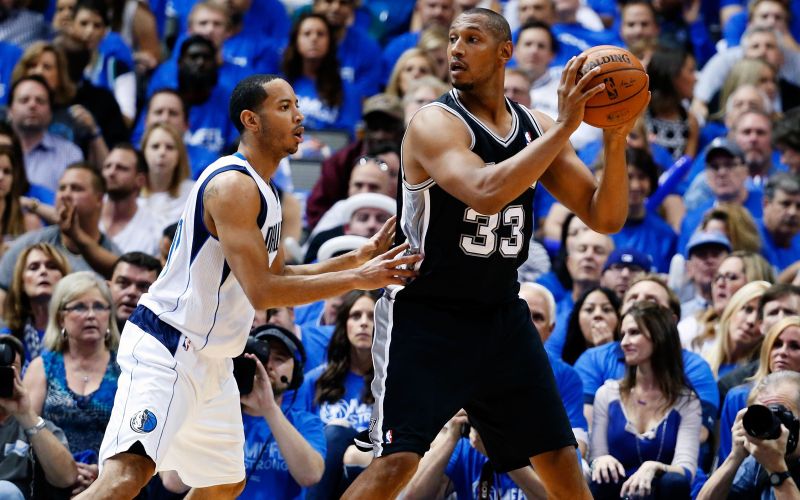 diaw harris.jpg