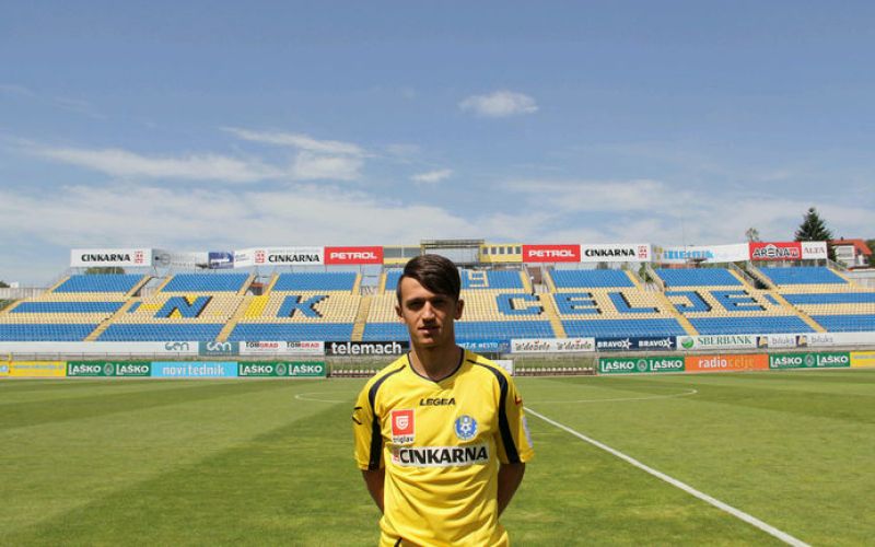 valon ahmedi.jpg