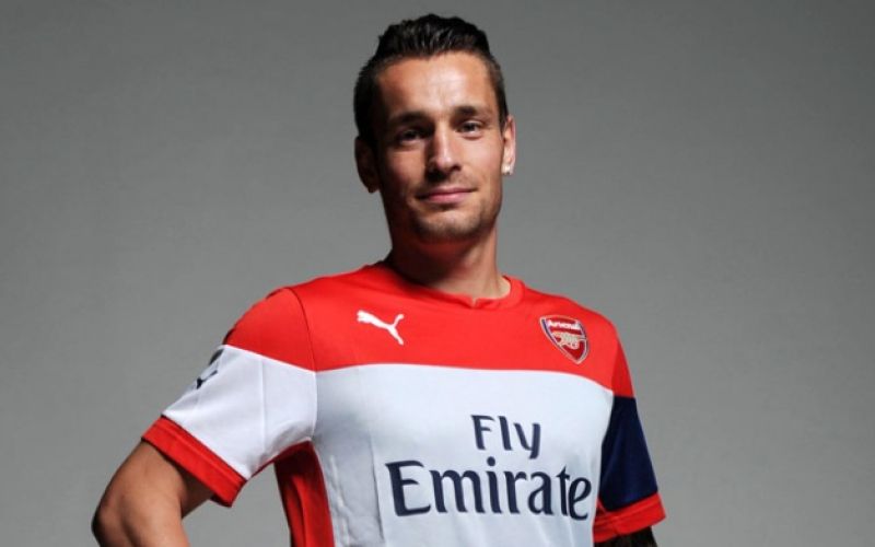 mathieu debuchy arsenal.jpg