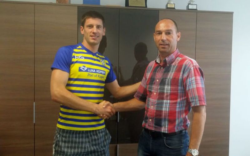 ante mitrovic.jpg