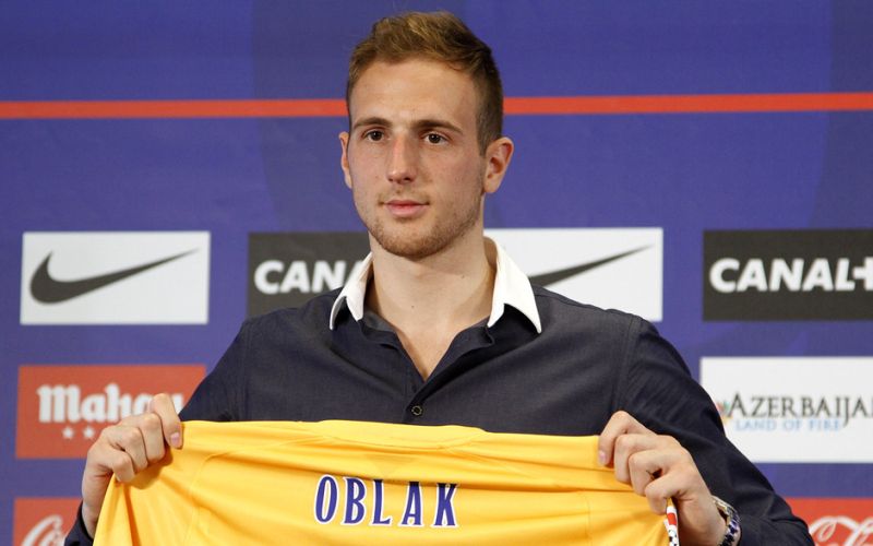 jan oblak atletico.jpg