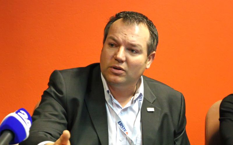 318-19-christian feichtinger dc.JPG