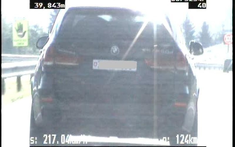 bmw.jpg