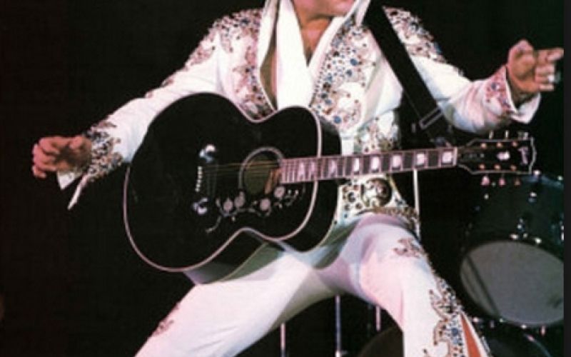 elvis presley.jpg