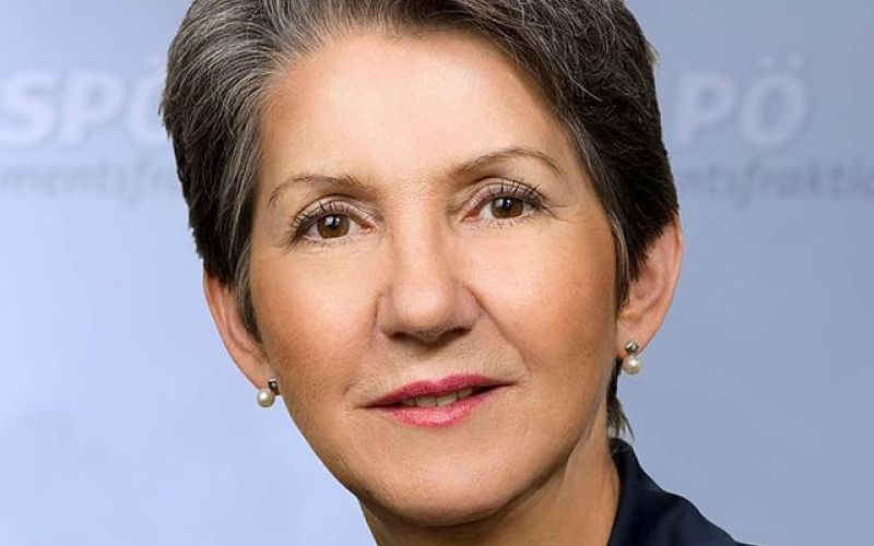 Barbara Prammer.jpg