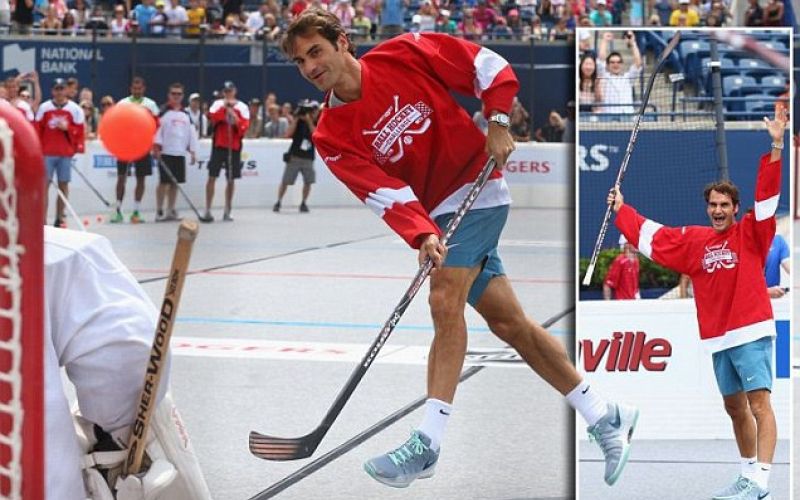 federer hokej.jpg