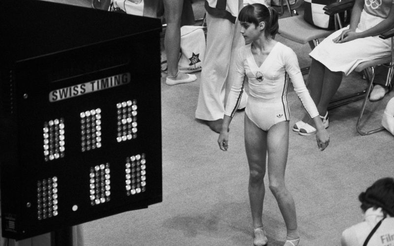 comaneci nosilna pf.jpg