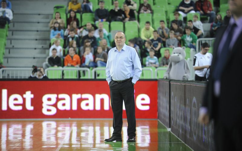 dusko vujosevic 29 ap.JPG
