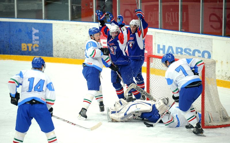 slovenija hokej u20 ap.JPG