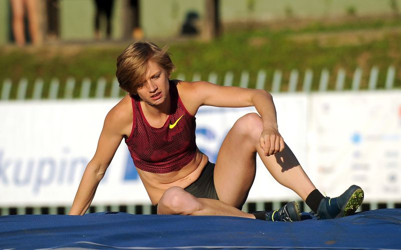 tina sutej ap.JPG