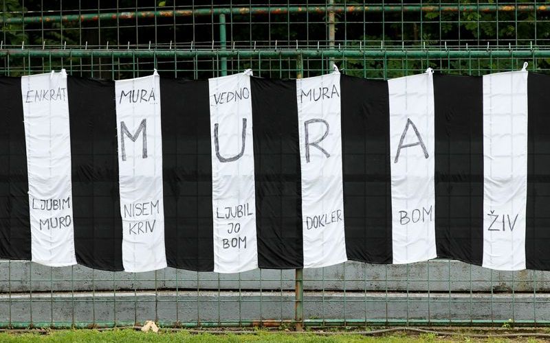 mura.jpg