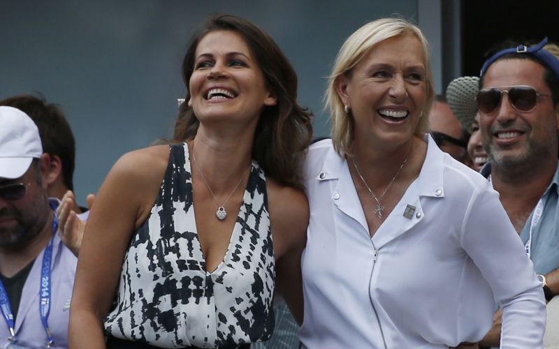 navratilova re.jpg