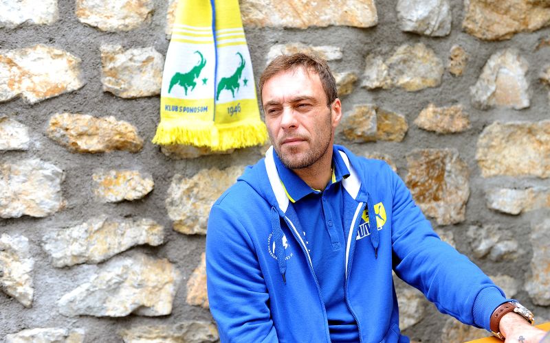 dejan peric.JPG