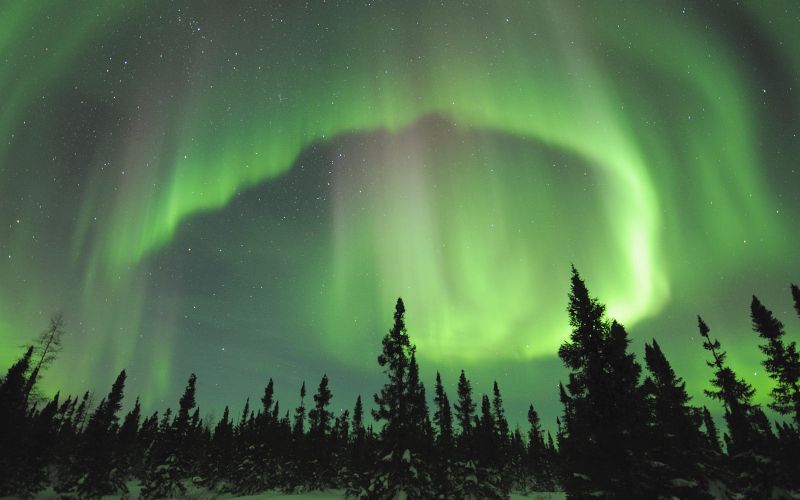 Aurora-Borealis-Manitoba-Canada.jpg