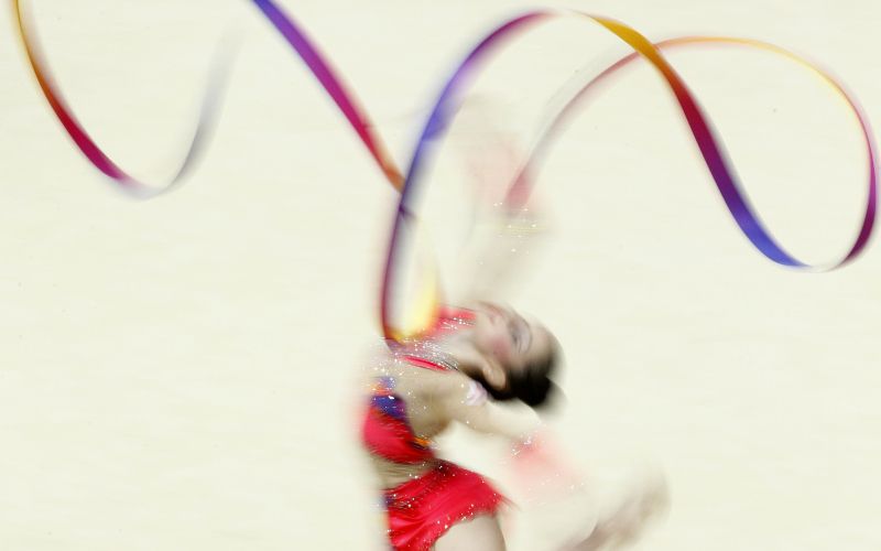 ritmicna gimnastika re.jpg