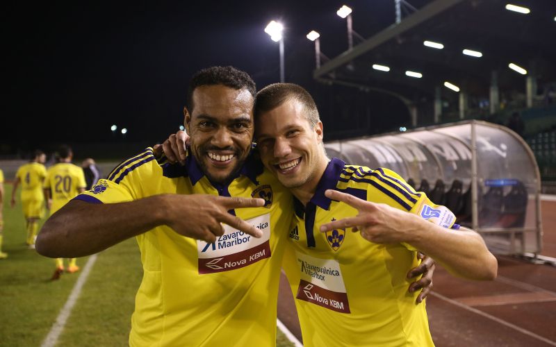 tavares bohar dw.jpg