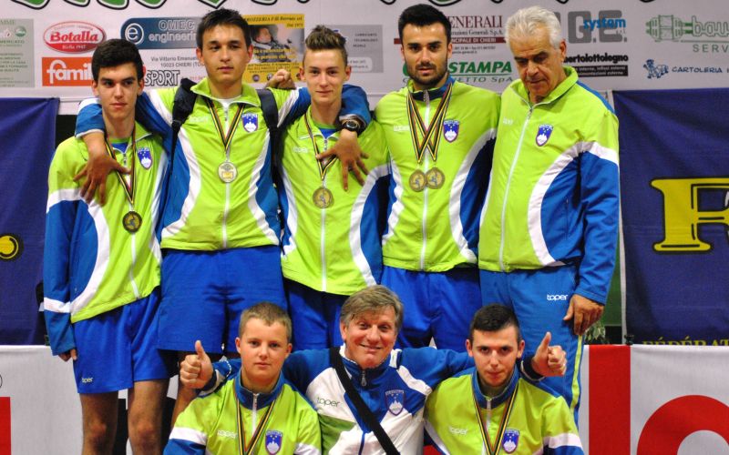 slovenski balinarji.jpg