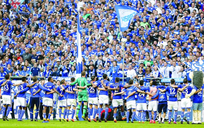 734-12-schalke nova re.jpg