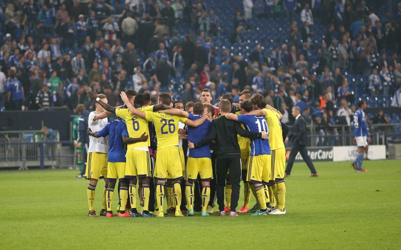 nog-schalke-mb 4416 dw.jpg